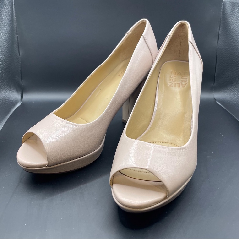 Naturalizer Nude Peep Toe Medium Heel